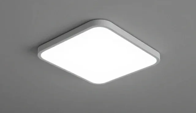 AI绘画提示词自动回复的选型与使用建议